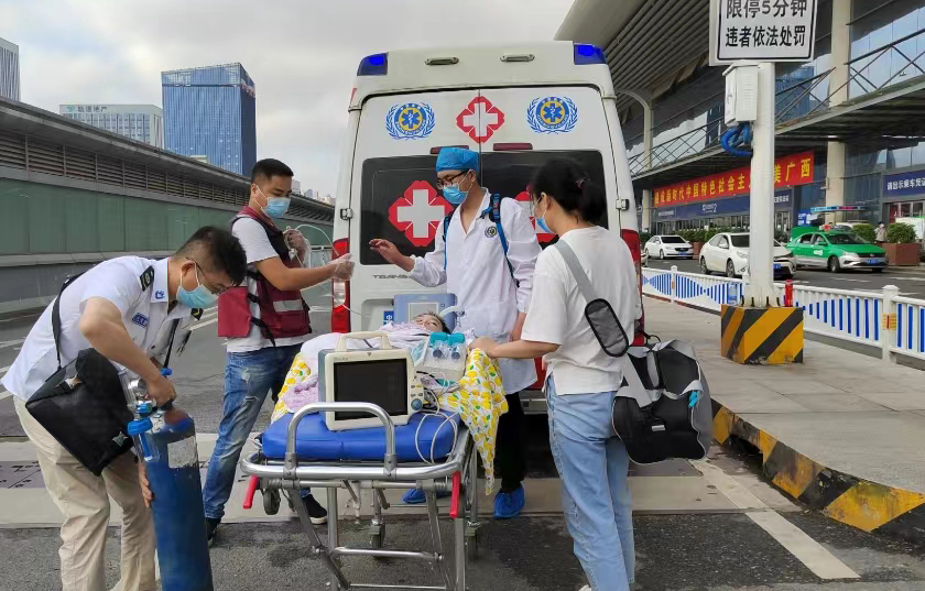 洛阳救护车出租公司