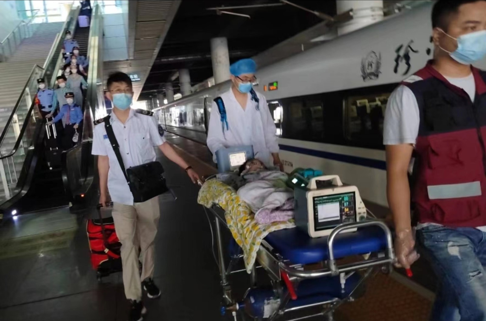 洛阳高铁转运公司